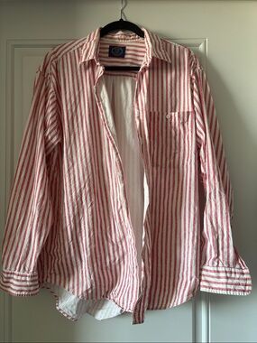 Vintage Gap Red & White Striped Button-Up Shirt